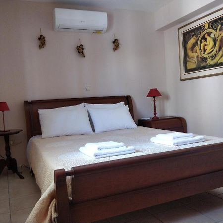 Sior Dionysios Apartment อาร์กอสโตลี ภายนอก รูปภาพ