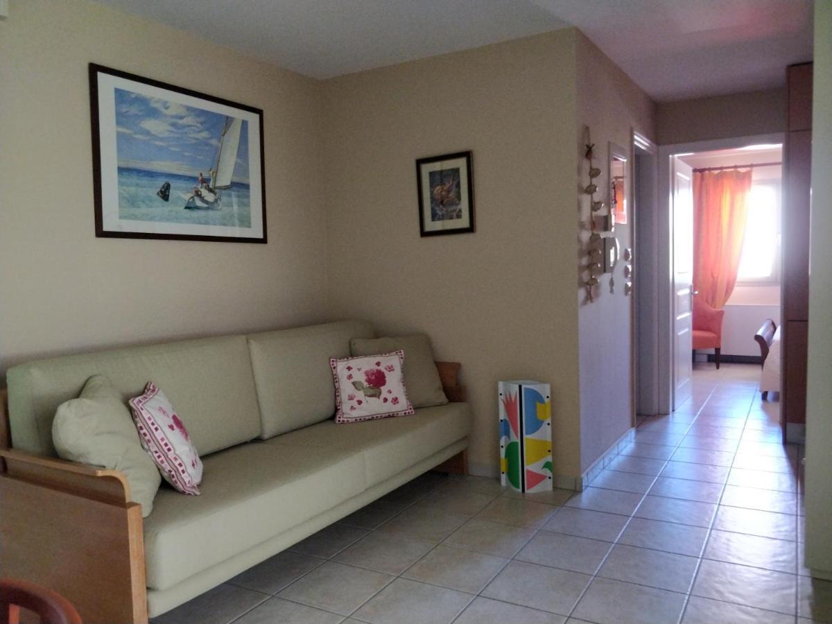 Sior Dionysios Apartment อาร์กอสโตลี ภายนอก รูปภาพ