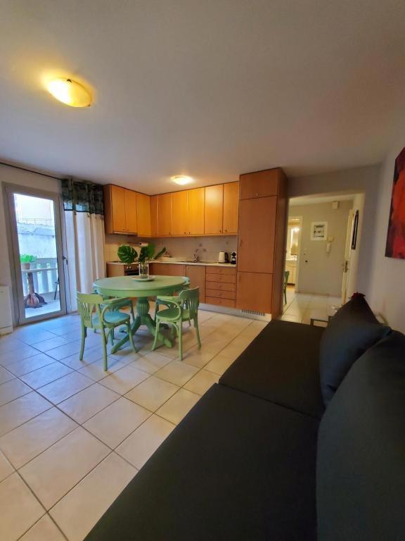 Sior Dionysios Apartment อาร์กอสโตลี ภายนอก รูปภาพ
