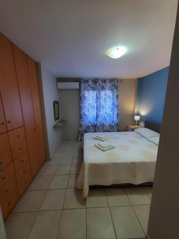 Sior Dionysios Apartment อาร์กอสโตลี ภายนอก รูปภาพ